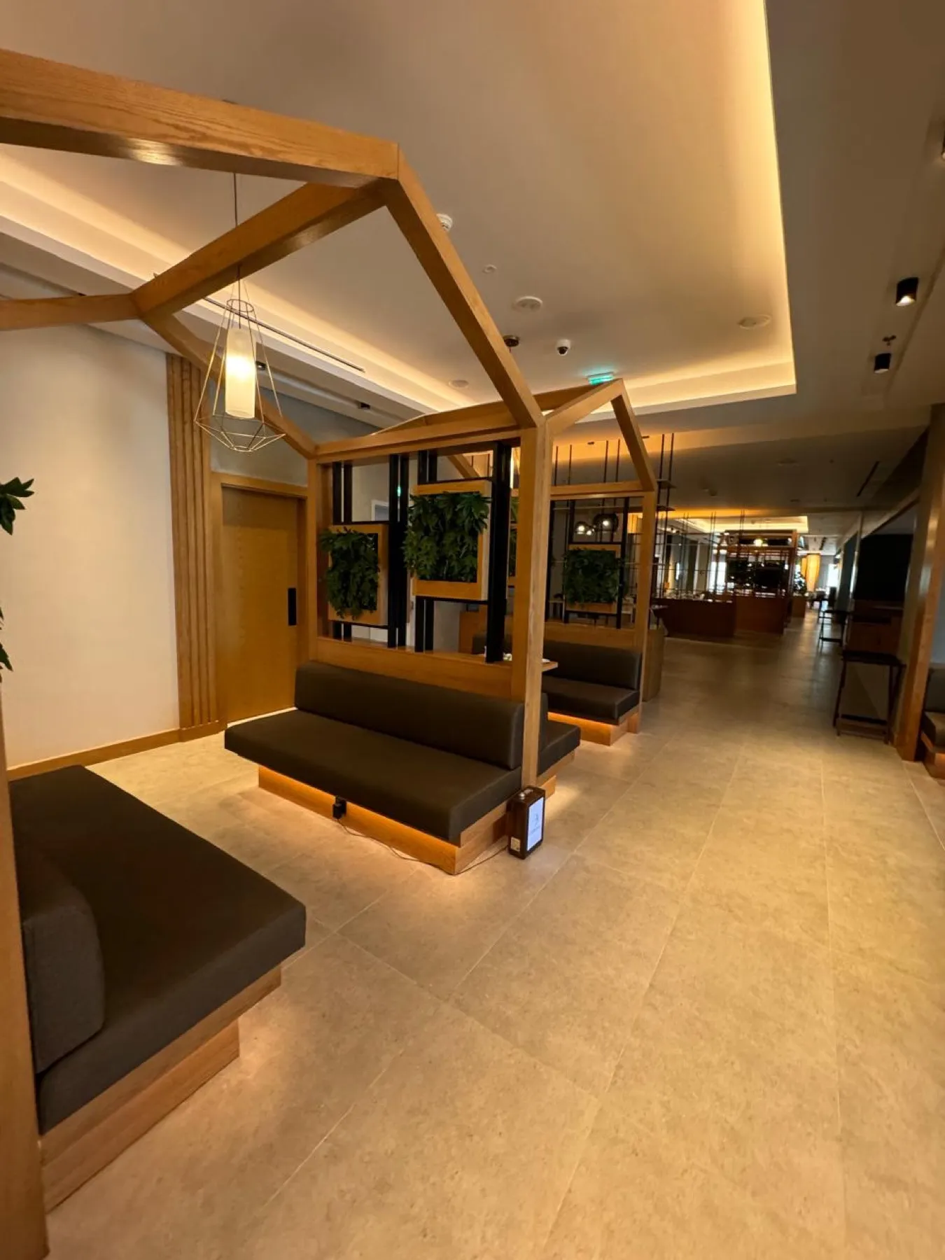 Courtyard by Marriott Ajyad, Makkah — 9